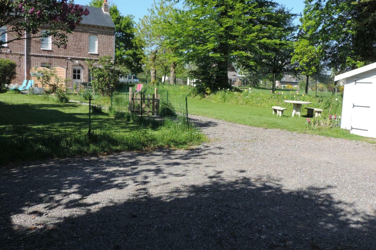 Belval Cottages Benouville  Kültér fotó
